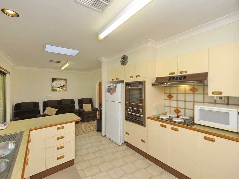 92 Government Road, Shoal Bay NSW 2315