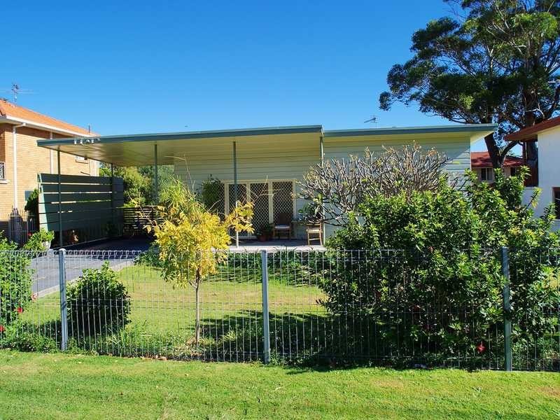 51 Tomaree Road, Shoal Bay NSW 2315