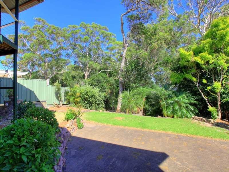 65 Kent Gardens, Soldiers Point NSW 2317