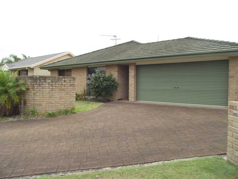 Apartment 1/203 Rocky Point Road, Fingal Bay NSW 2315