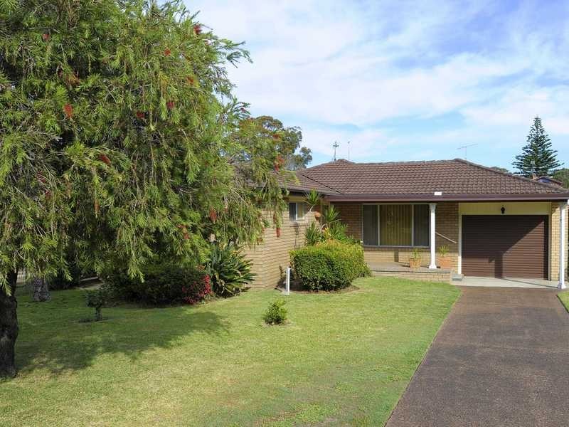77 Tomaree Road, Shoal Bay NSW 2315