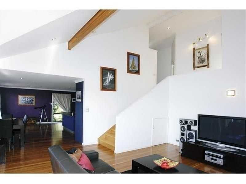 7a Tareebin Road, Nelson Bay NSW 2315