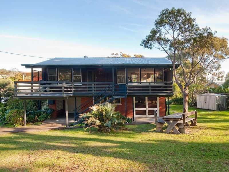 74 Ronald Avenue, Shoal Bay NSW 2315