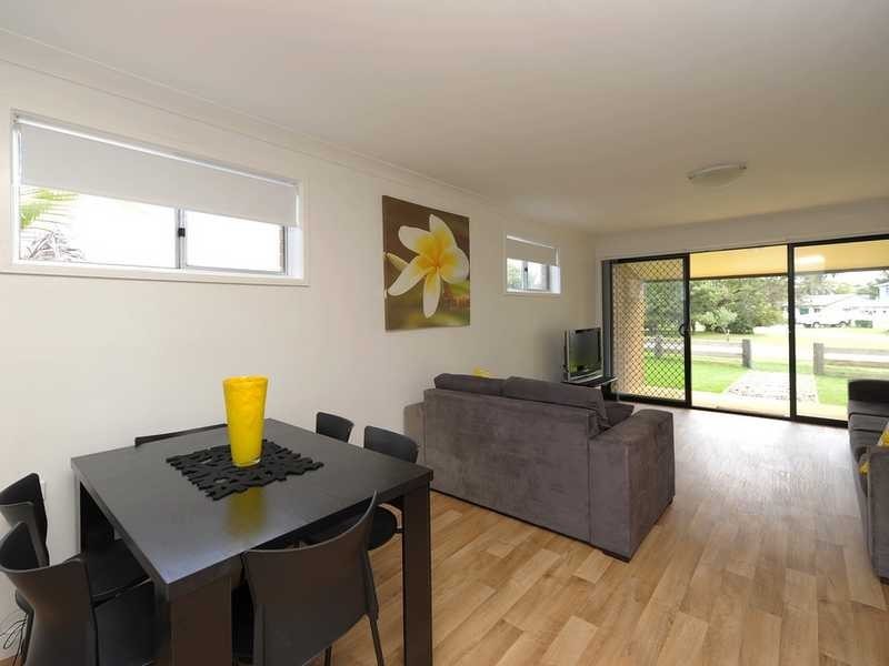 Apartment 2/11 Pacific Avenue, Anna Bay NSW 2316