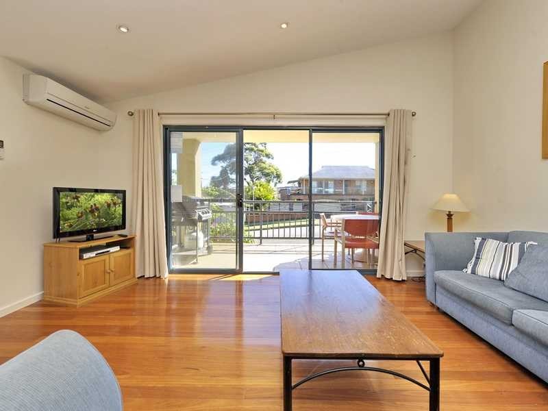 Apartment 2/1a Messines Street, Shoal Bay NSW 2315