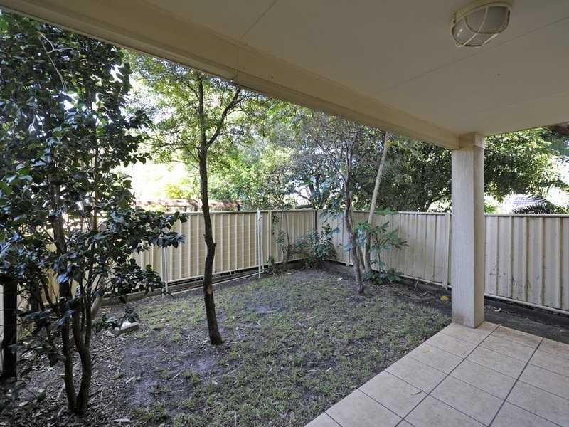 Apartment 2/1a Messines Street, Shoal Bay NSW 2315
