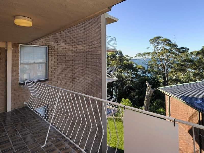 Apartment 11/6 Thurlow Avenue, Nelson Bay NSW 2315