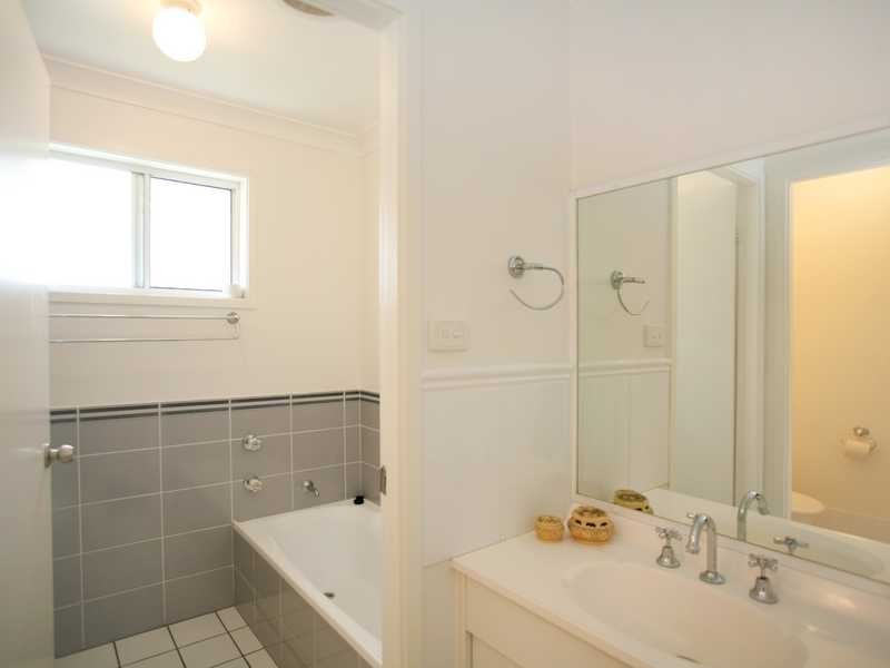 Apartment 1/94-96 Morna Point Road, Anna Bay NSW 2316