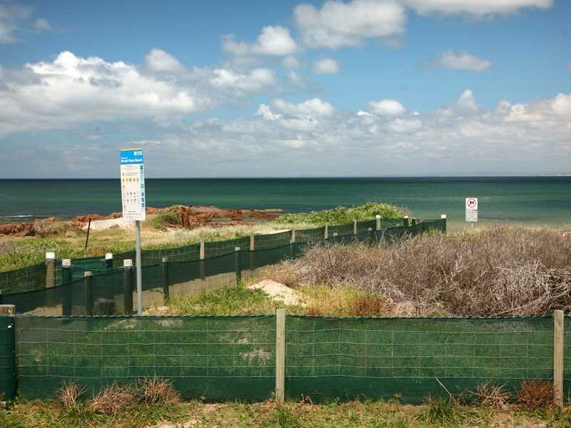 Apartment 1/94-96 Morna Point Road, Anna Bay NSW 2316