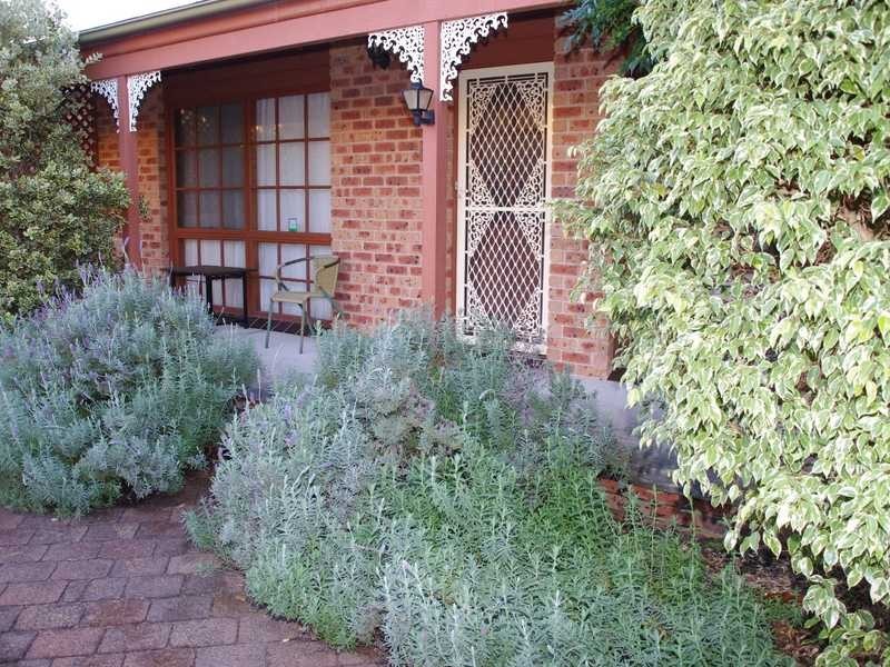 2/4 Shoreline Drive, Fingal Bay NSW 2315