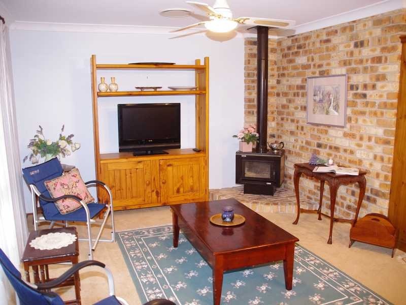 2/4 Shoreline Drive, Fingal Bay NSW 2315