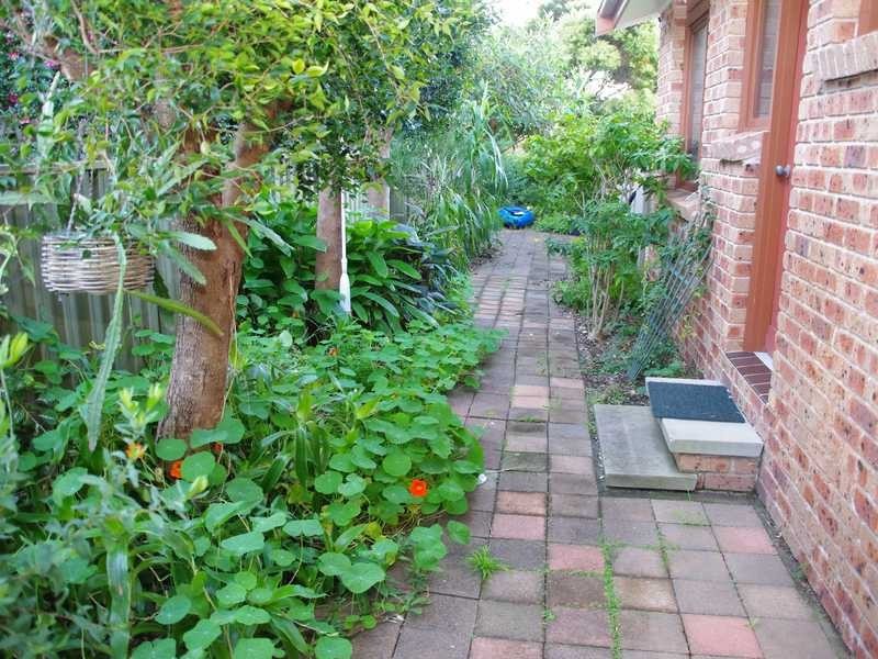 2/4 Shoreline Drive, Fingal Bay NSW 2315