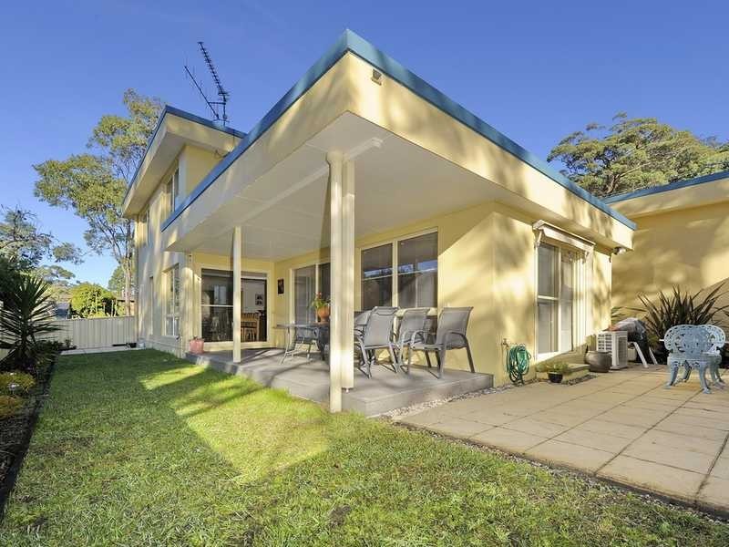 18a Tareebin Road, Nelson Bay NSW 2315
