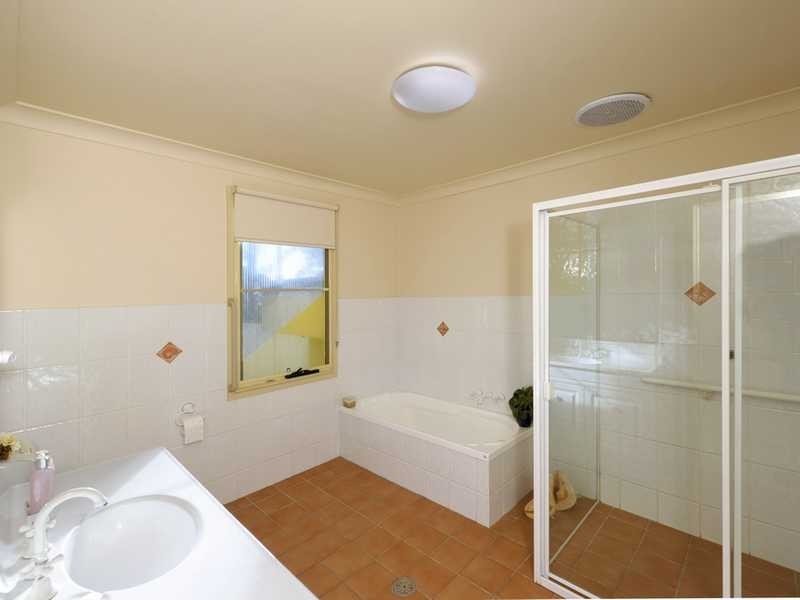 18a Tareebin Road, Nelson Bay NSW 2315