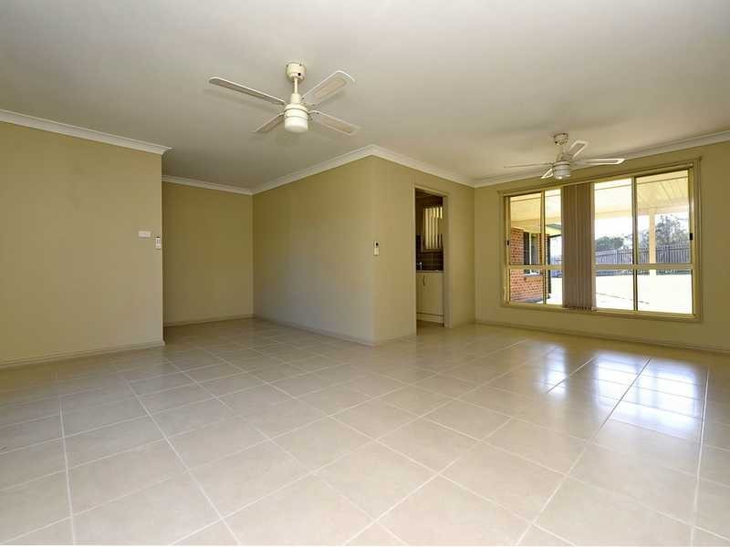 15 Clonmeen Circuit, Anna Bay NSW 2316