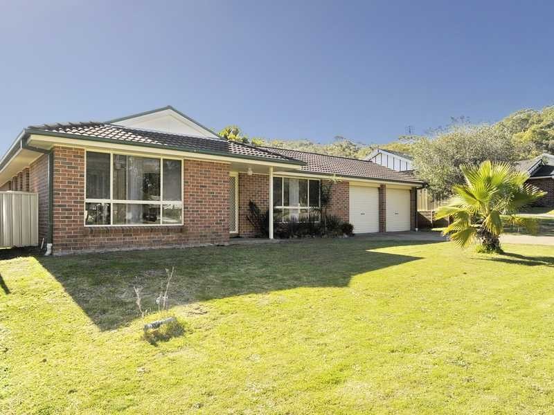 15 Clonmeen Circuit, Anna Bay NSW 2316