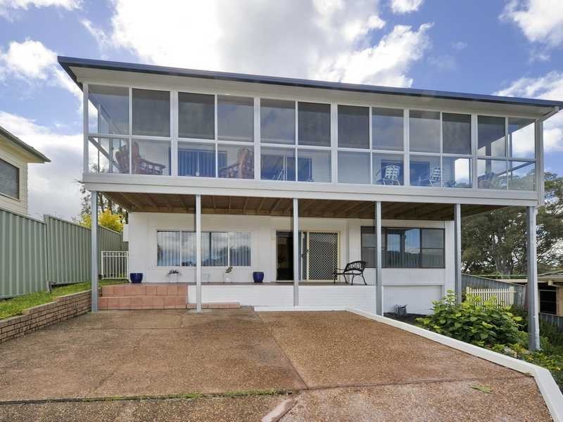 18 Kerrigan Street, Nelson Bay NSW 2315