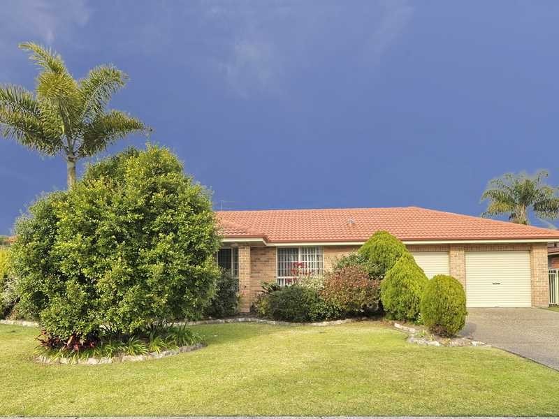 206 Rocky Point Road, Fingal Bay NSW 2315