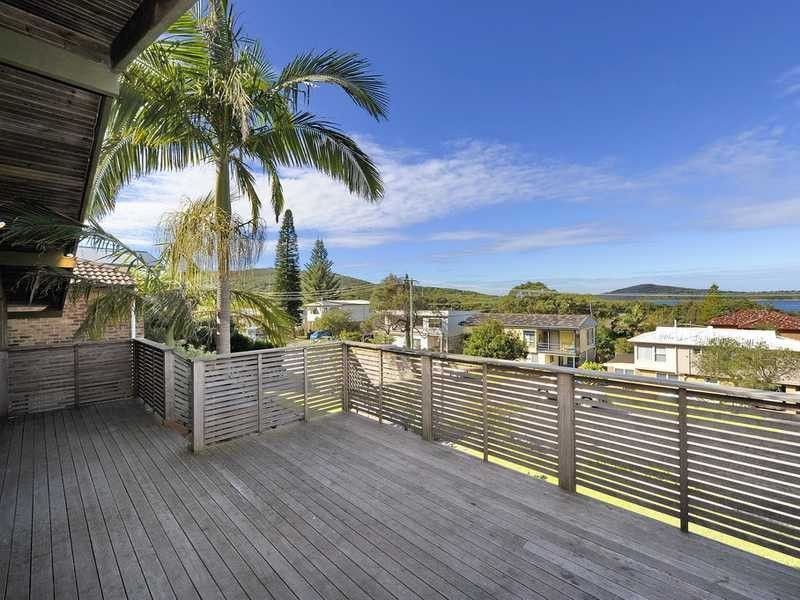 26 Lentara Street, Fingal Bay NSW 2315