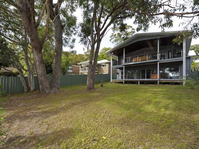 13 Stubby Street, Nelson Bay NSW 2315