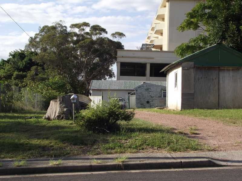12 Messines Street, Shoal Bay NSW 2315