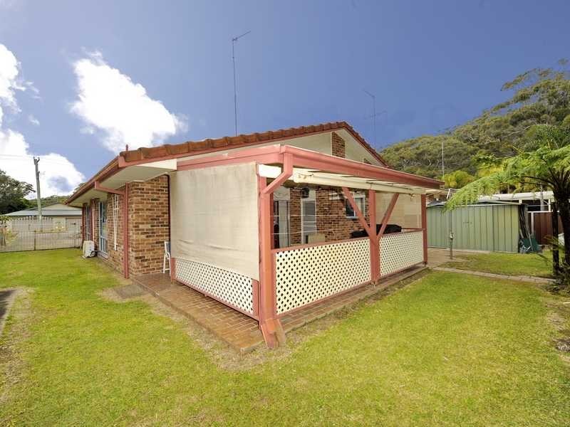 118 Government Road, Shoal Bay NSW 2315