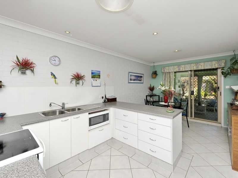 2/24 Yachtsman Crescent, Salamander Bay NSW 2317