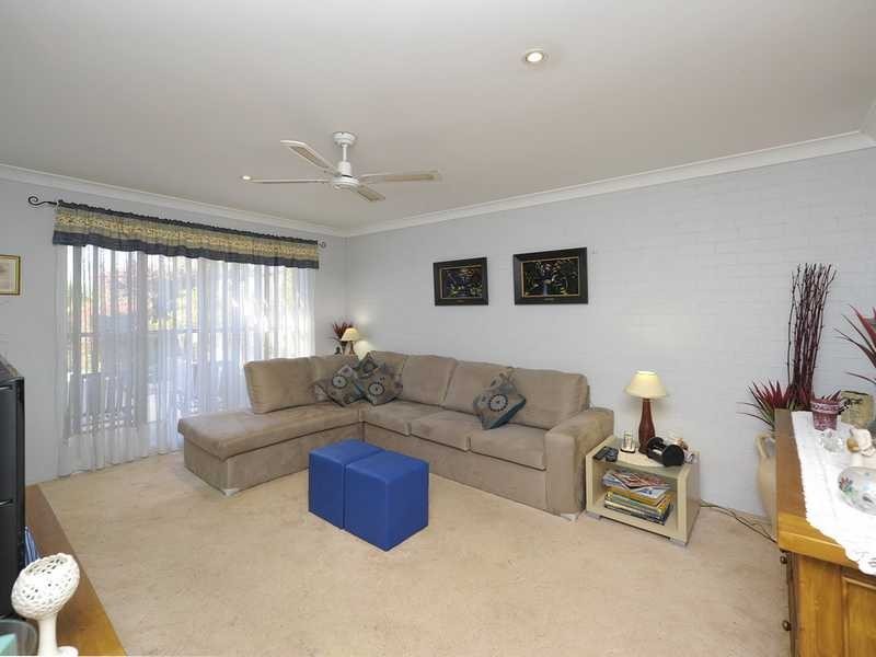 2/24 Yachtsman Crescent, Salamander Bay NSW 2317