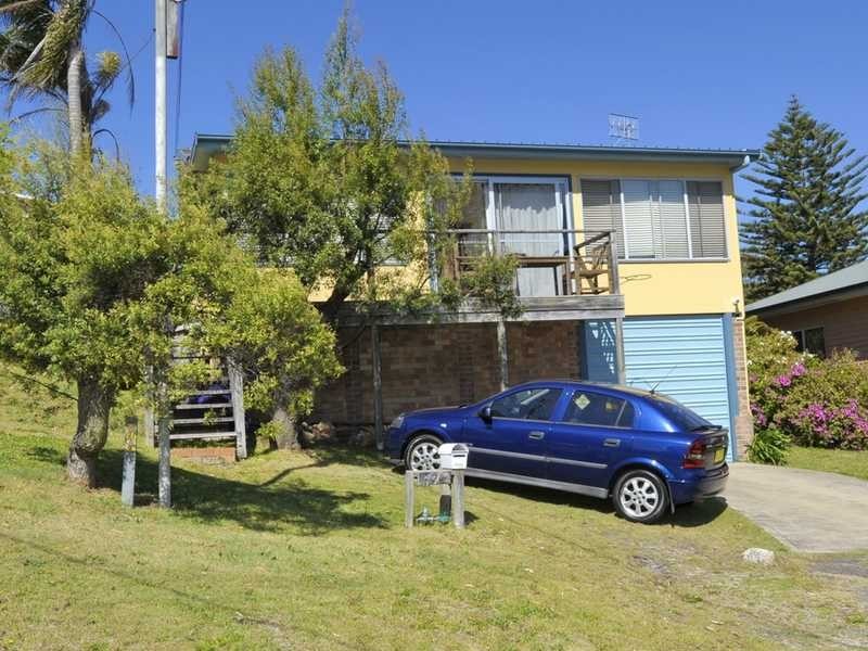 41 Gloucester Street, Nelson Bay NSW 2315