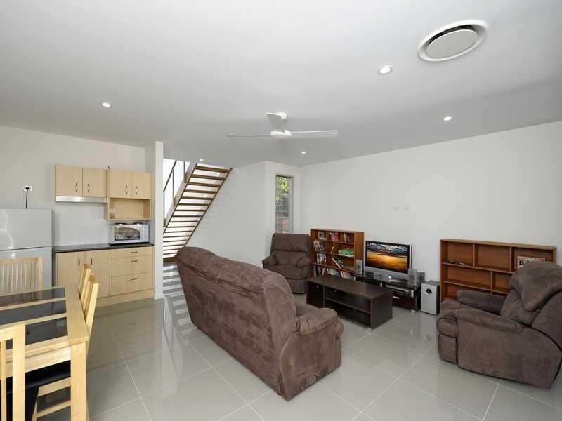 9 Lyndel Close, Soldiers Point NSW 2317
