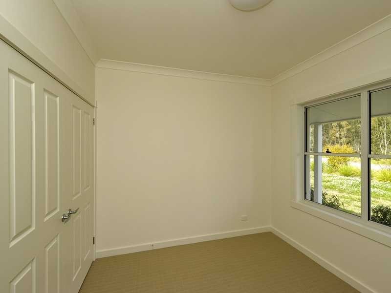 18 Reflections Drive, One Mile NSW 2316