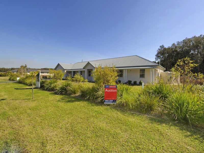 18 Reflections Drive, One Mile NSW 2316