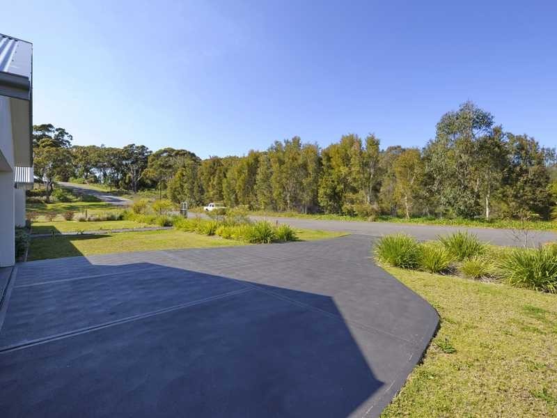 18 Reflections Drive, One Mile NSW 2316