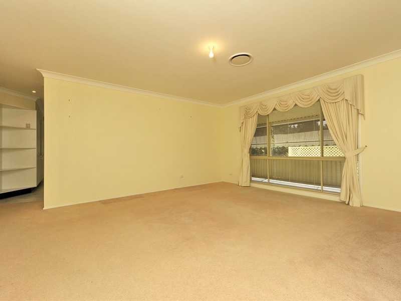 18 Hawkes Way, Boat Harbour NSW 2316