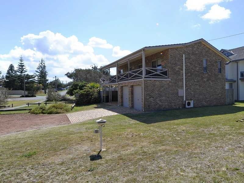 20 Fitzroy Street, Anna Bay NSW 2316