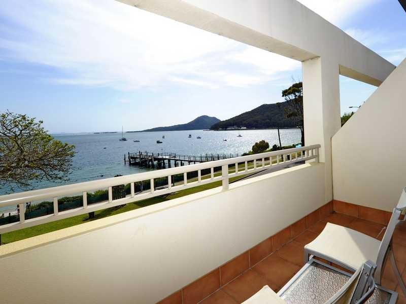 Apartment 210/41-45 Shoal Bay Road, Shoal Bay NSW 2315