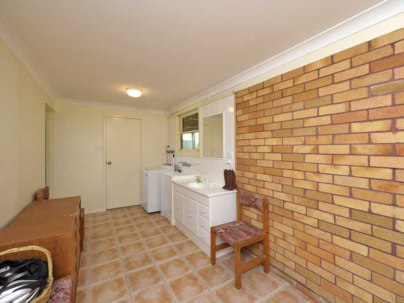 16 Lentara Street, Fingal Bay NSW 2315