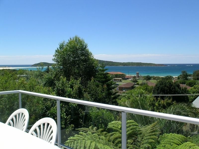 70 Lentara Street, Fingal Bay NSW 2315