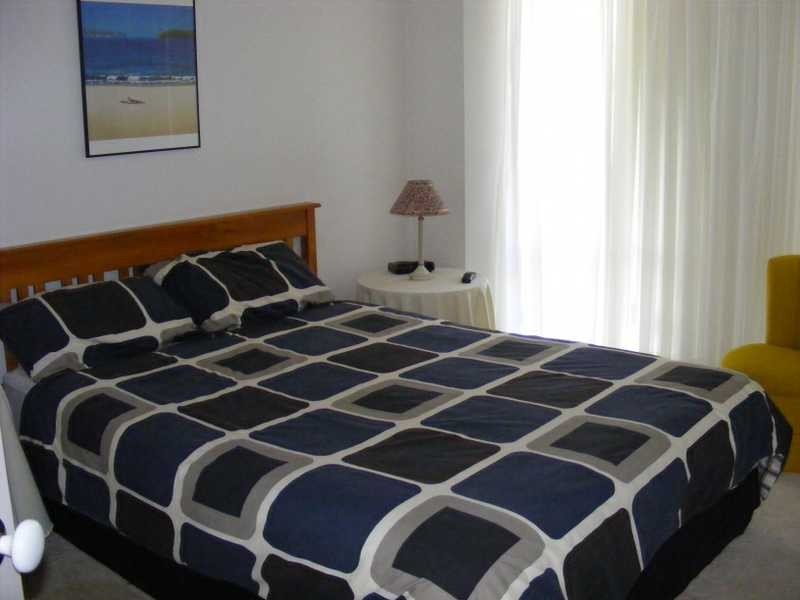 1/48 Boulder Bay Rd, Fingal Bay NSW 2315