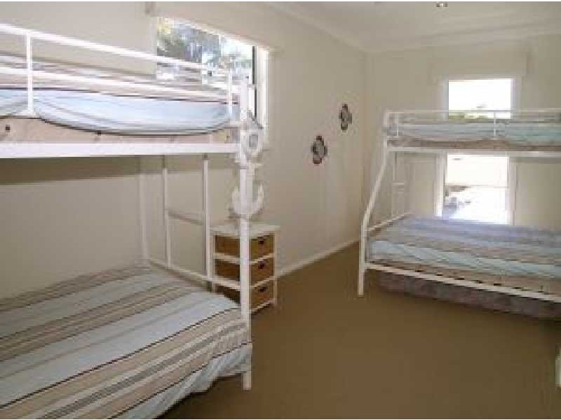 28 Boulder Bay Rd, Fingal Bay NSW 2315