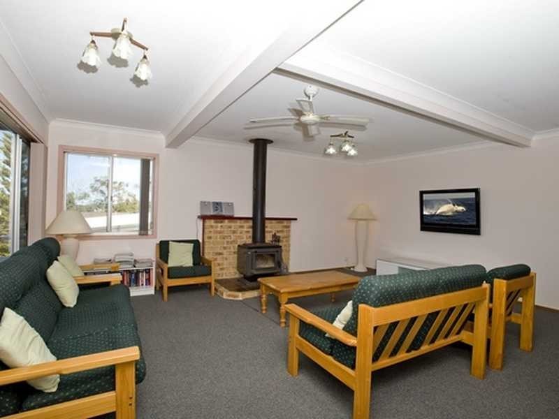 32 Lentara Street, Fingal Bay NSW 2315