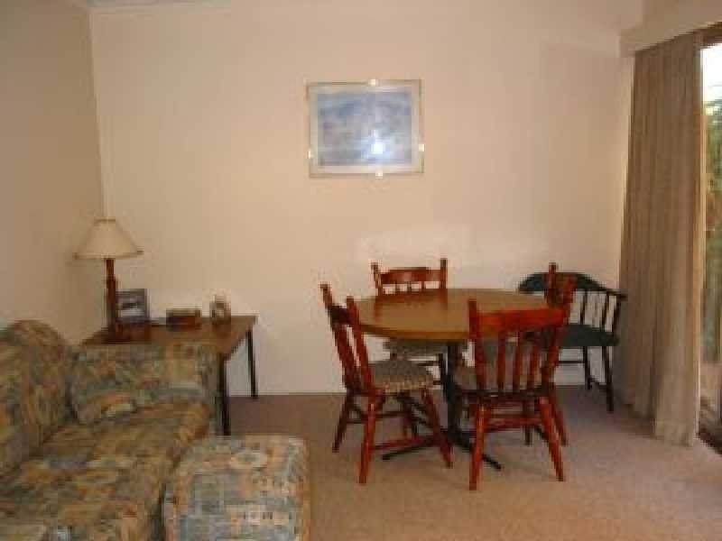 Unit 2/17 Shoal Bay Rd, Shoal Bay NSW 2315