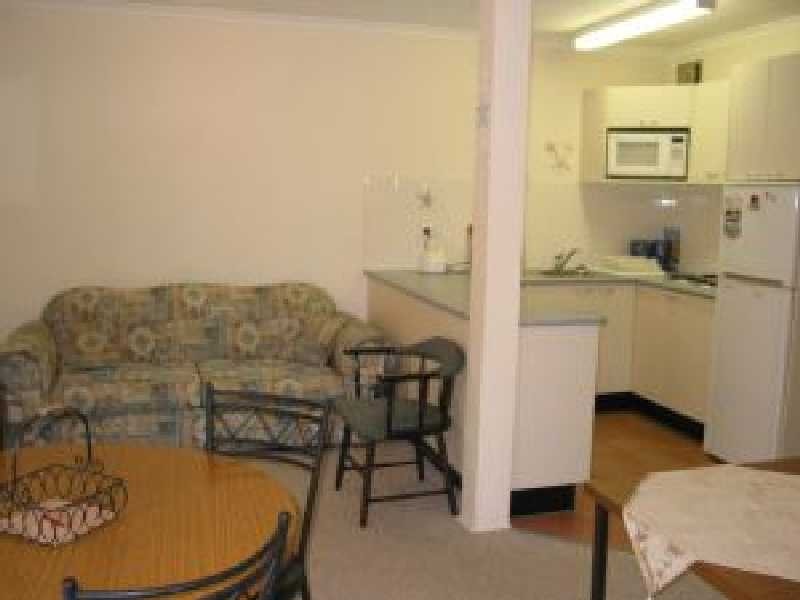 Unit 2/17 Shoal Bay Rd, Shoal Bay NSW 2315