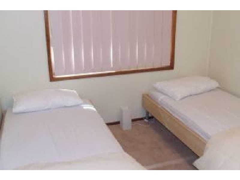 17 Ocean Beach Road, Shoal Bay NSW 2315