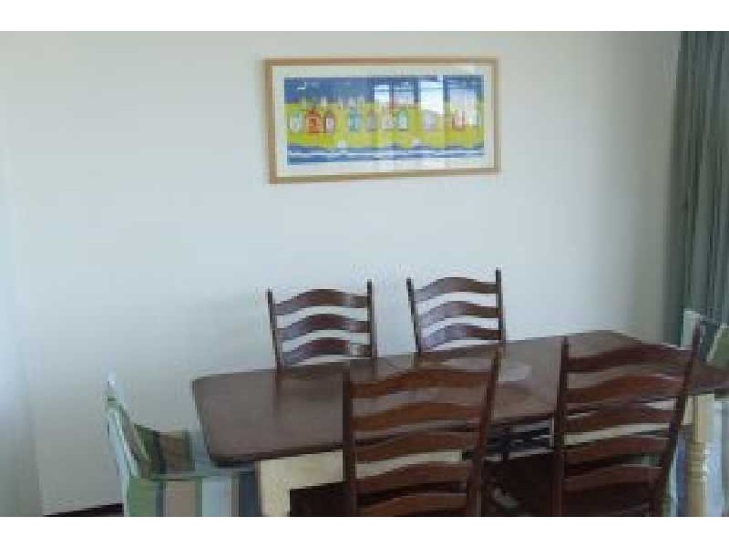 10 Ocean Street, Fishermans Bay NSW 2316