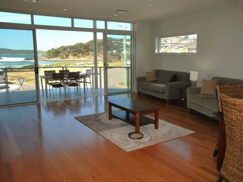 2/2 Boulder Bay Road, Fingal Bay NSW 2315