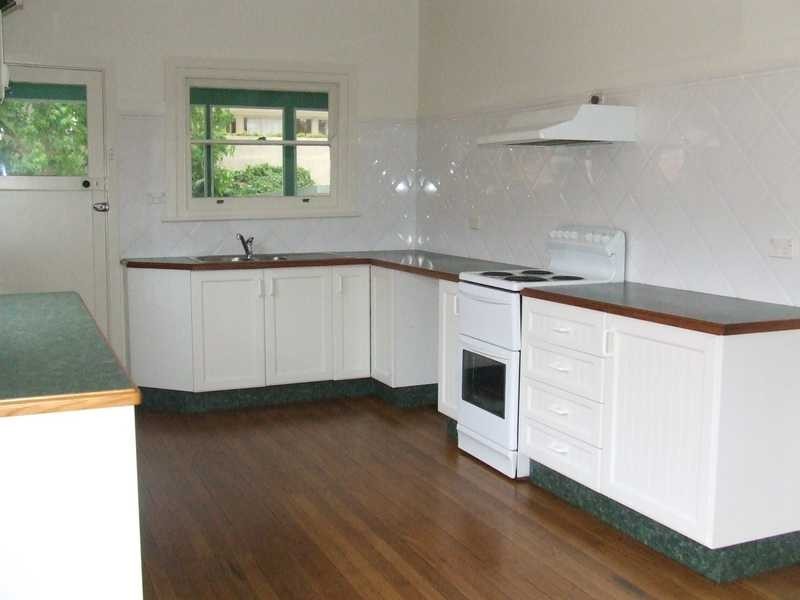 7 Victor Parade, Shoal Bay NSW 2315