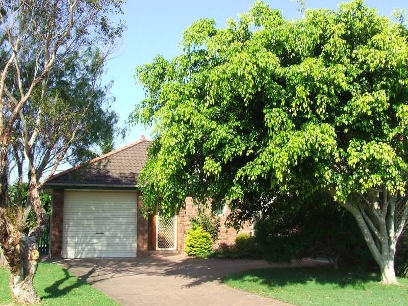 2/16 Pebble Parade, Fingal Bay NSW 2315