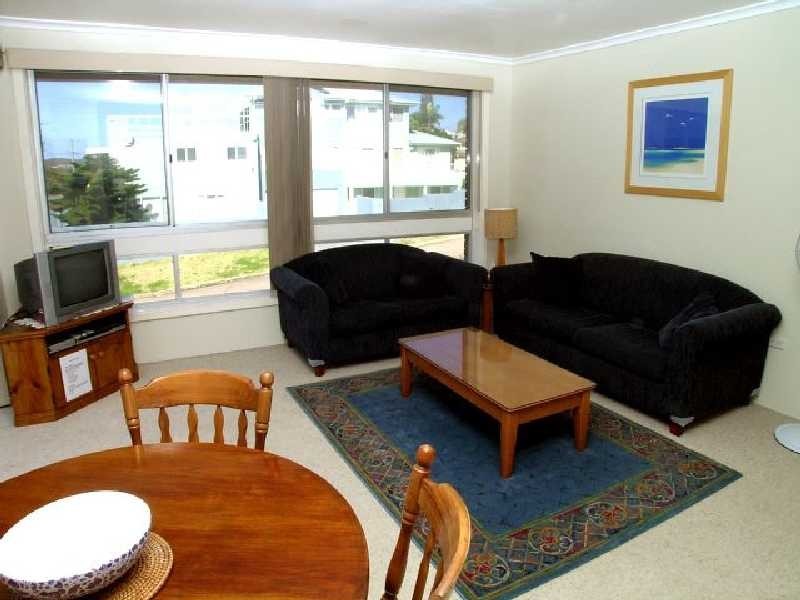 Unit 3/2 Lentara Street, Fingal Bay NSW 2315