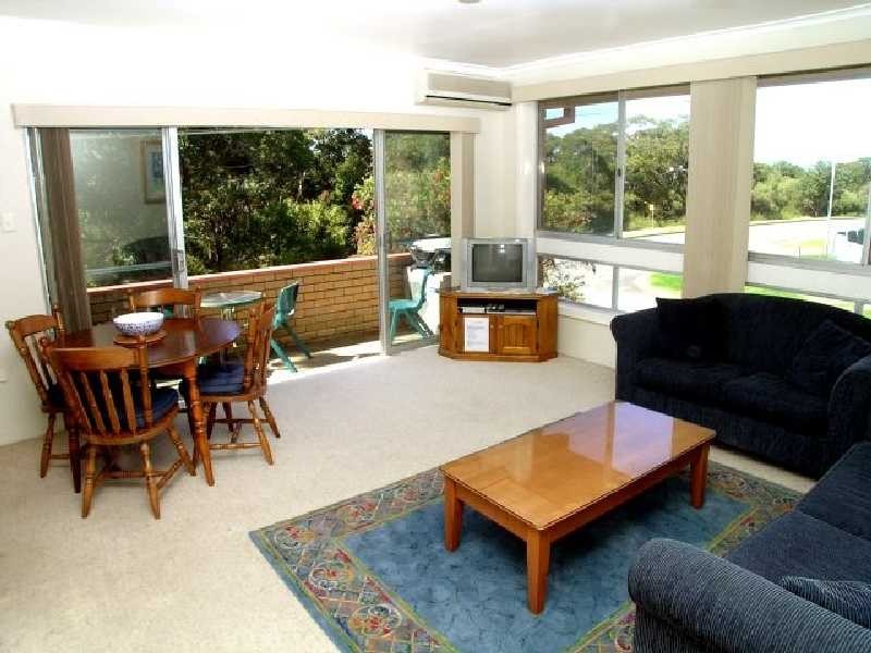 Unit 3/2 Lentara Street, Fingal Bay NSW 2315